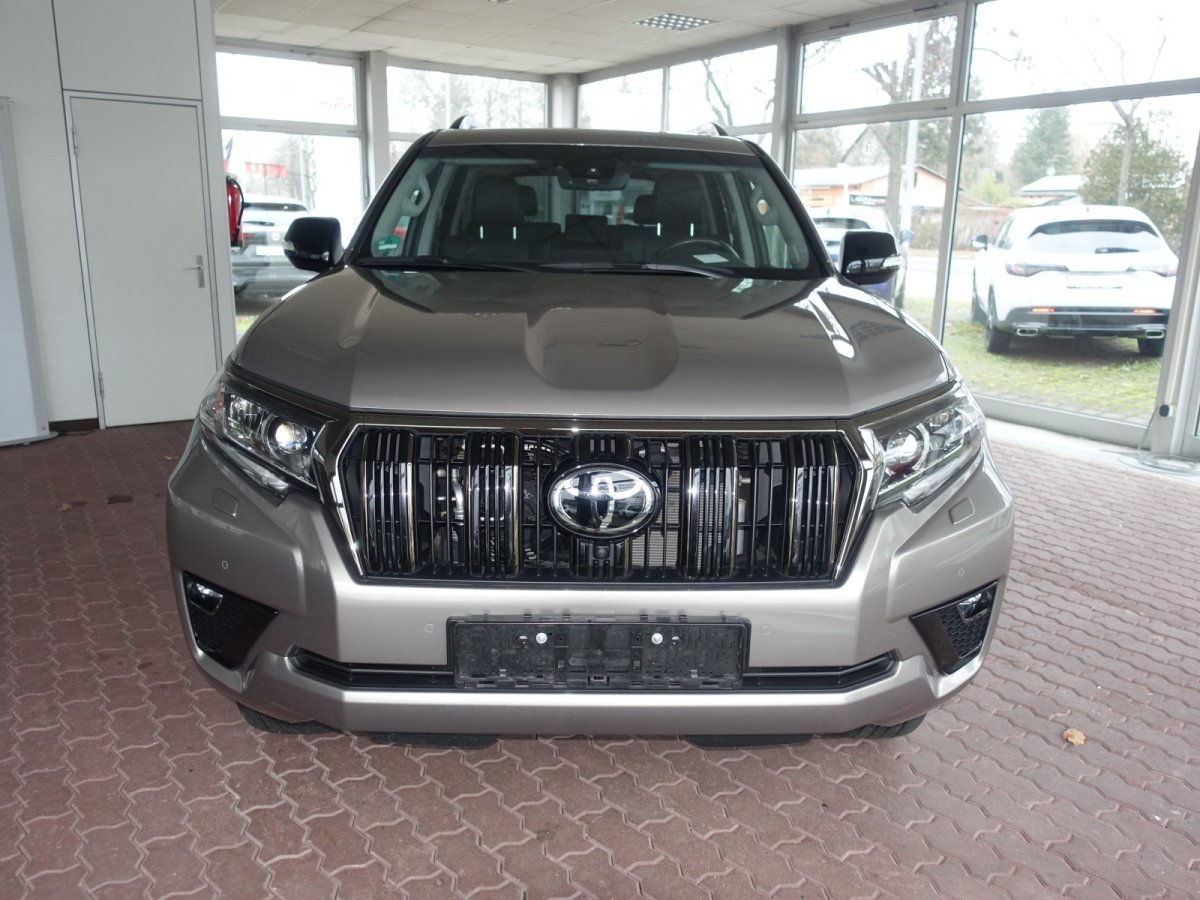 Toyota Land Cruiser 5-deurs Plus