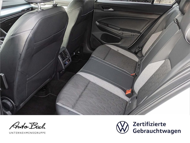 Volkswagen Golf 1.5 eTSI DSG Golf VIII