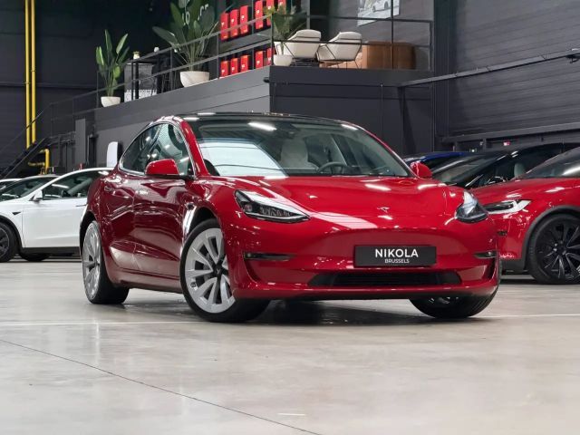 Tesla Model 3 Long Range