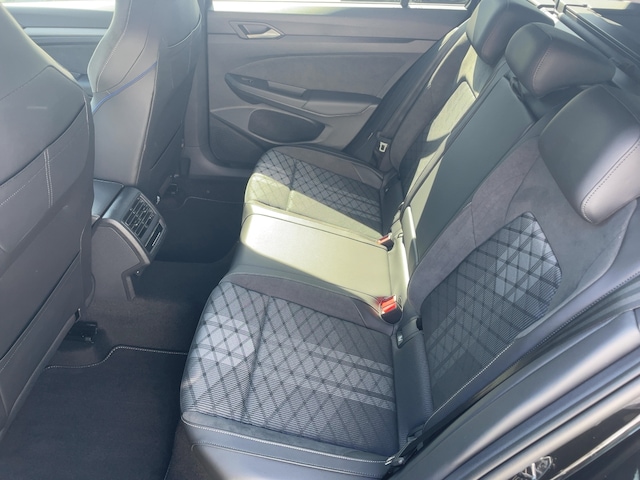 Volkswagen Golf 2.0 TDI DSG Variant