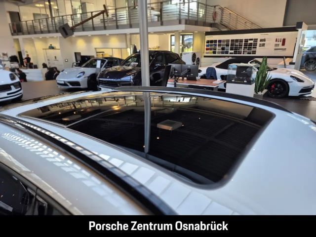 Porsche Macan Pano AHK Luft 20-Zoll BOSE 14-Wege Surround View B