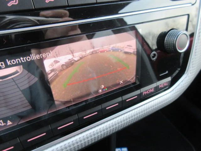 Volkswagen e-up! Style