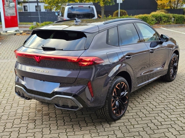 Cupra Terramar 1.5 e-Hybrid