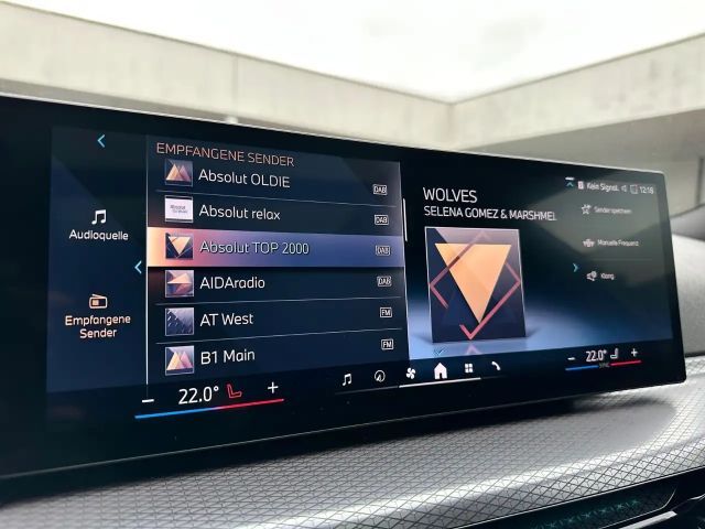 BMW 330 330e M-Sport Touring