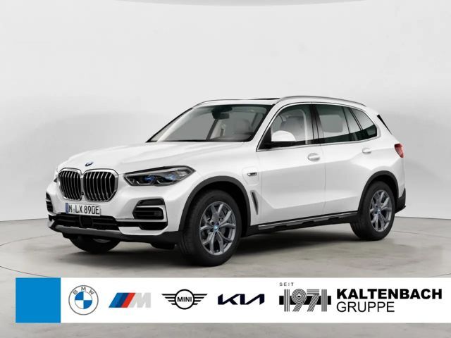 BMW X5 xDrive45e