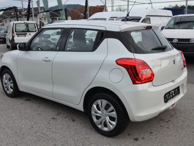 Suzuki Swift Clear Hybrid