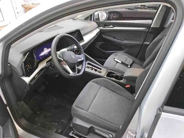 Volkswagen Golf 1.5 eTSI DSG Golf VIII Life