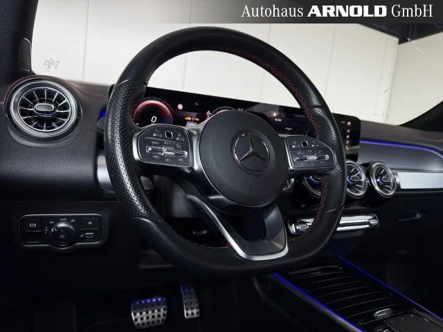 Mercedes-Benz EQB 300 4MATIC AMG Line