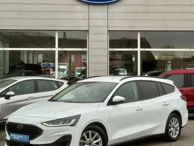 Ford Focus Cool & Connect