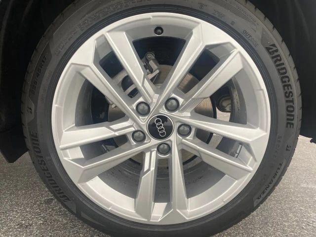 Audi A3 30 TFSI Sedan