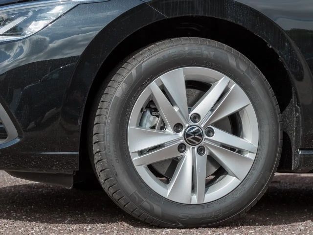 Volkswagen Golf 2.0 TDI DSG Life Variant