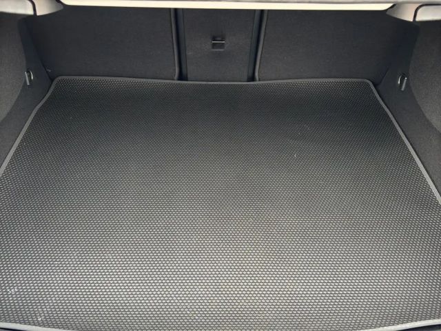 Mercedes-Benz A 200 AMG Line