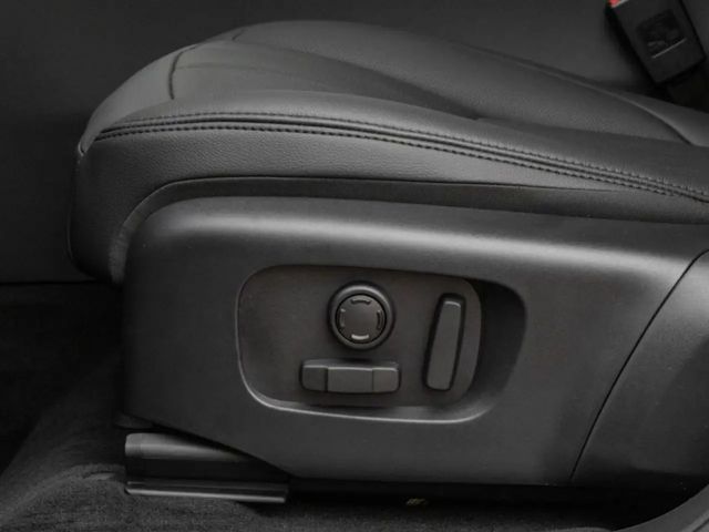 Land Rover Range Rover Evoque Dynamic SE