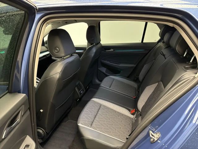 Volkswagen Golf DSG Life