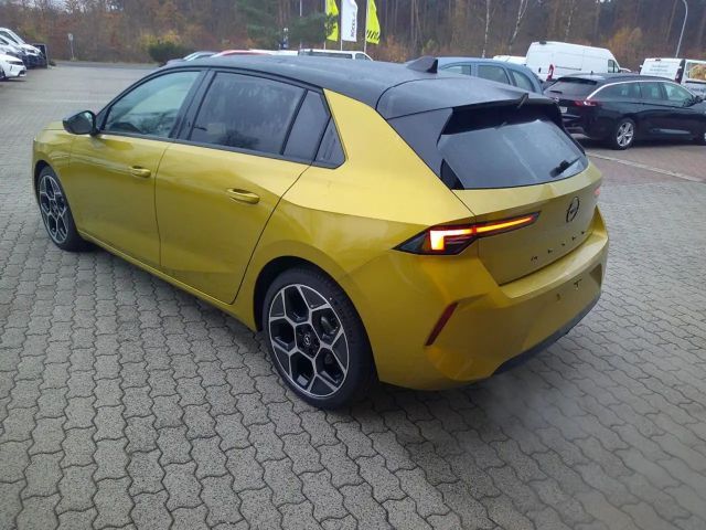 Opel Astra 1.2 Turbo Ultimate