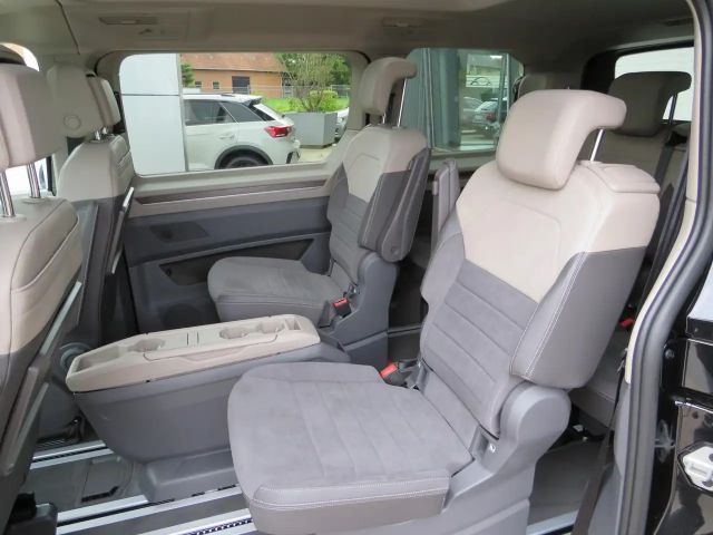 Volkswagen Multivan 2.0 TDI DSG Style T7