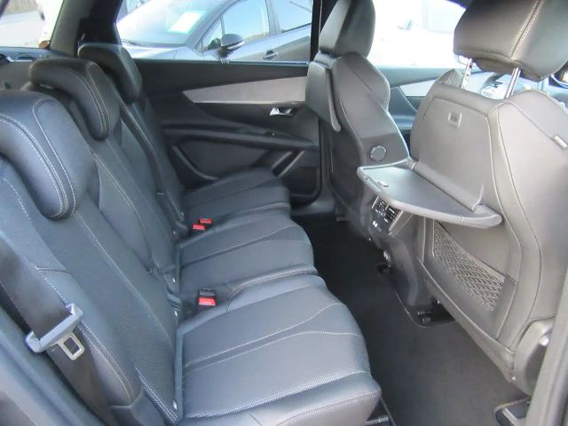 Peugeot 5008 EAT8 GT-Line