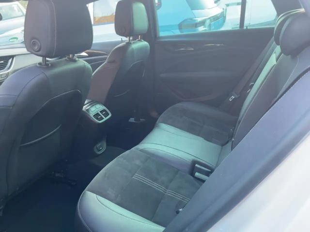 Opel Insignia 2.0 CDTI Sports Tourer Ultimate