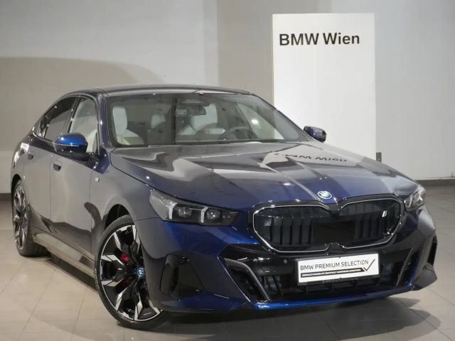 BMW i5 Sedan eDrive40