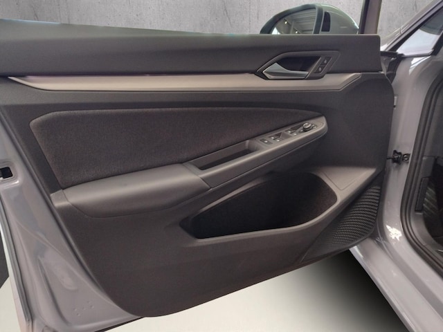 Volkswagen Golf 1.5 TSI Life Variant