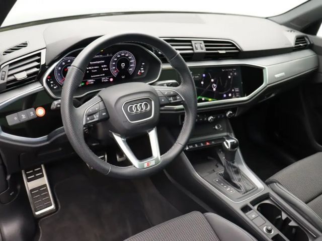 Audi Q3 35 TFSI S-Line
