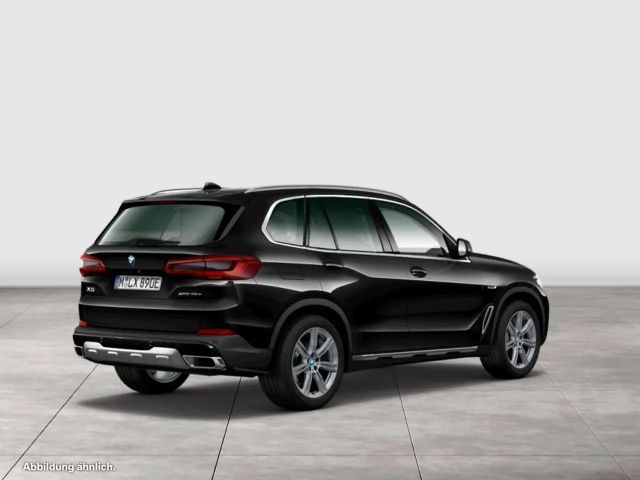 BMW X5 xDrive45e