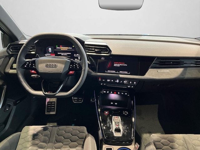 Audi RS3 Quattro S-Tronic Sedan