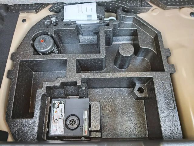 Fiat Grande Panda Hybrid ICON 1.2 eDCT Klima-PDC-LED-LED Pixellicht