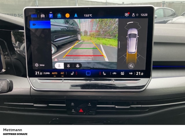 Volkswagen Golf 2.0 TDI DSG Style Variant