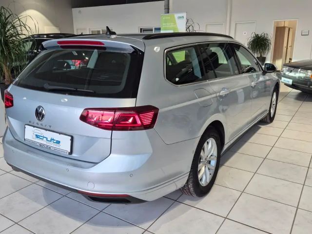 Volkswagen Passat Business Variant