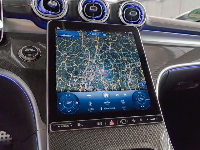 Mercedes-Benz C 200 AMG Line Sedan