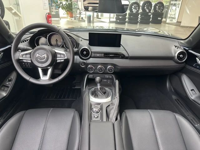 Mazda MX-5 Exclusive-line SkyActiv
