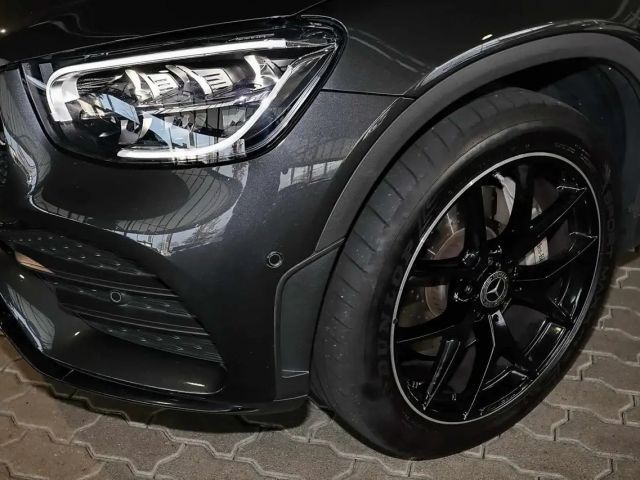 Mercedes-Benz GLC 300 4MATIC AMG Line Coupé