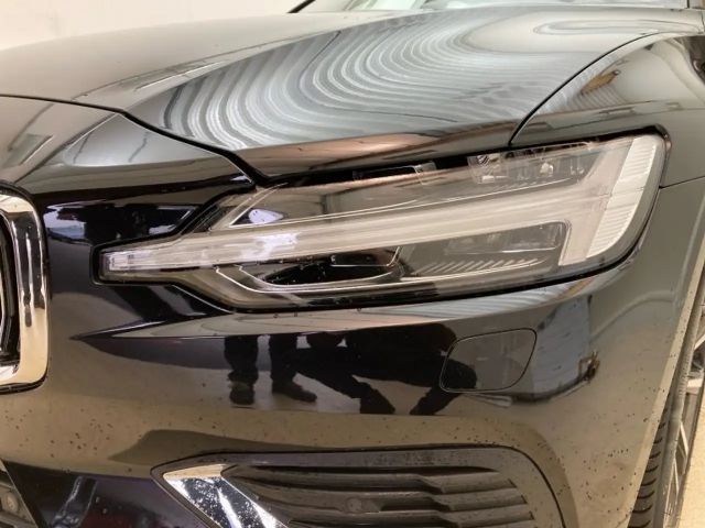 Volvo V60 AWD Core Hybrid Recharge T6