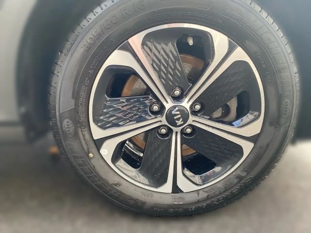 Kia XCeed Hybrid PHEV Vision