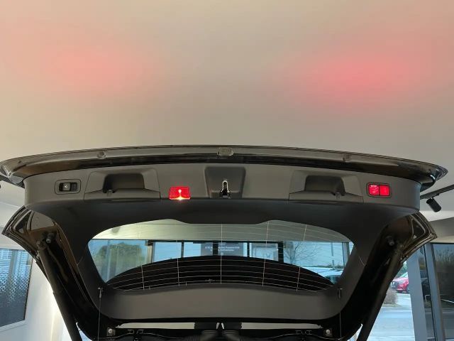 Mercedes-Benz GLA 200 4MATIC GLA 200 d