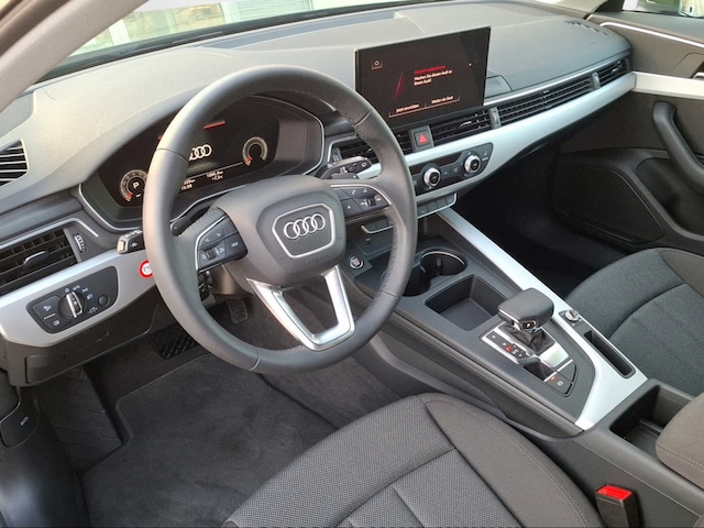 Audi A4 35 TFSI Avant S-Tronic