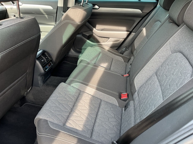 Volkswagen Passat 2.0 TDI Business DSG Variant