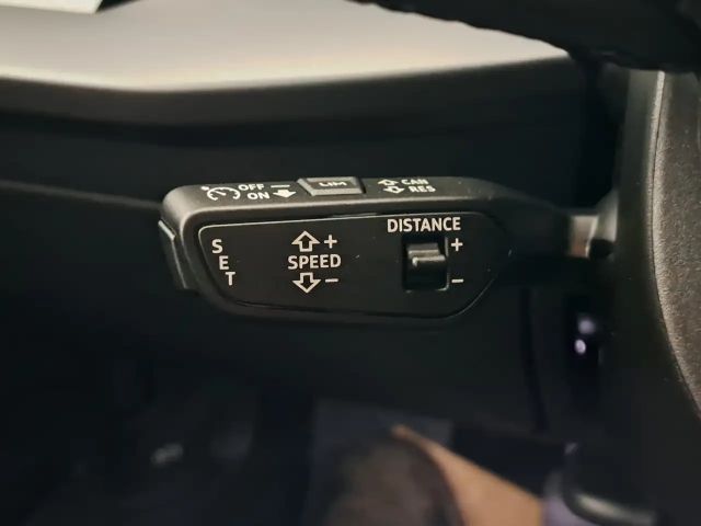 Audi A3 30 TFSI Sedan