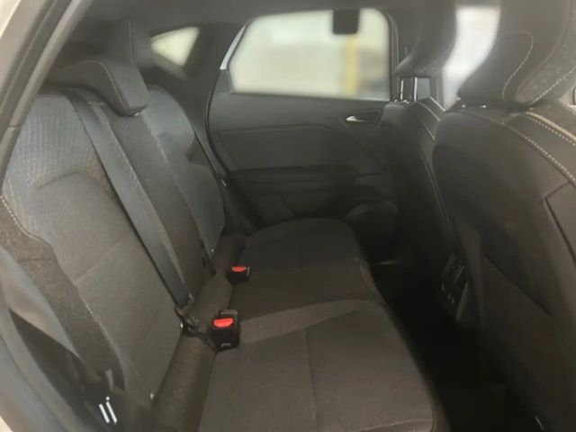 Renault Captur EDC Hybrid Techno