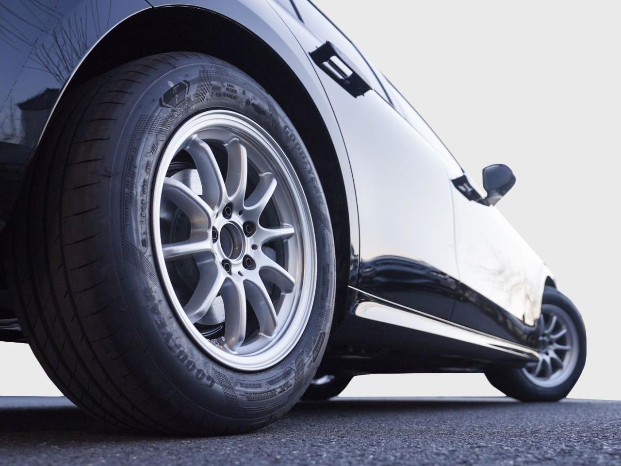 Mercedes-Benz E 200 AVANTGARDE E 200 d Sedan