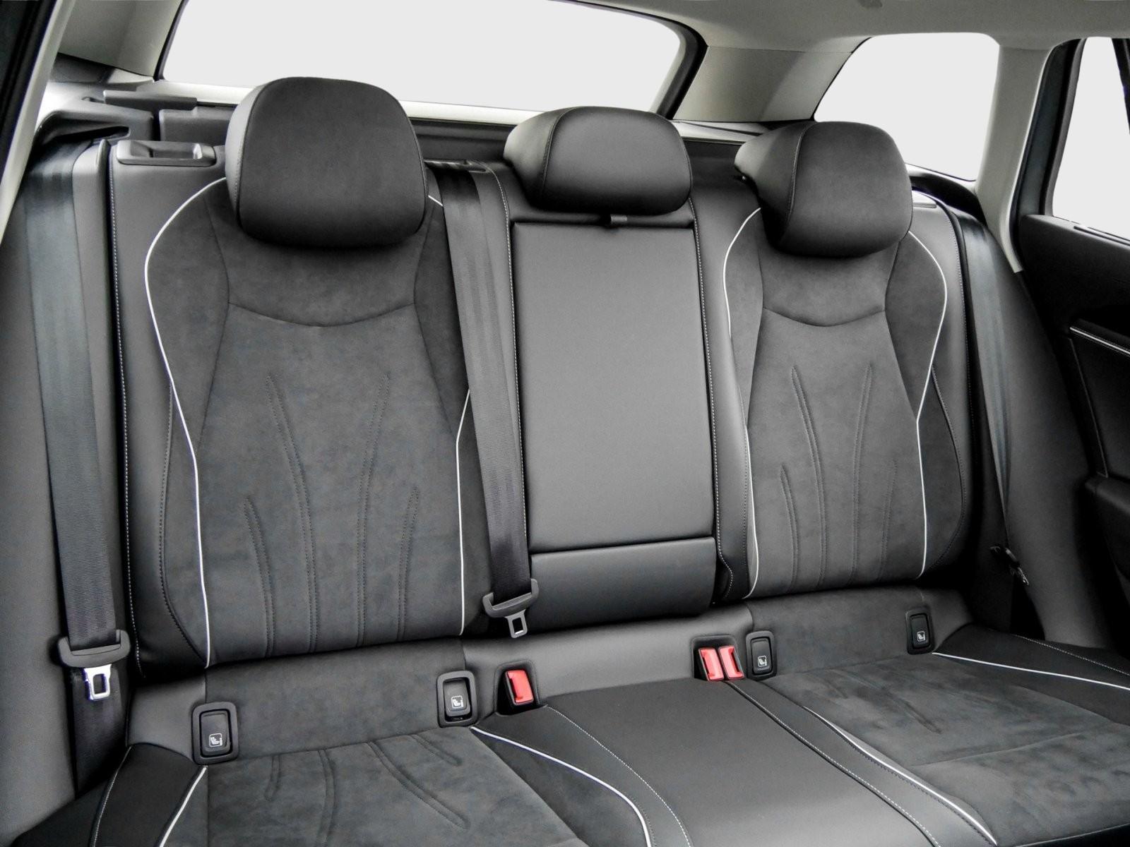 Volkswagen Passat 1.5 eTSI Business DSG Variant