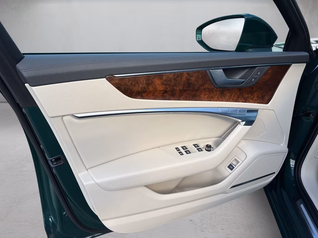 Audi A6 55 TFSI Quattro Sedan