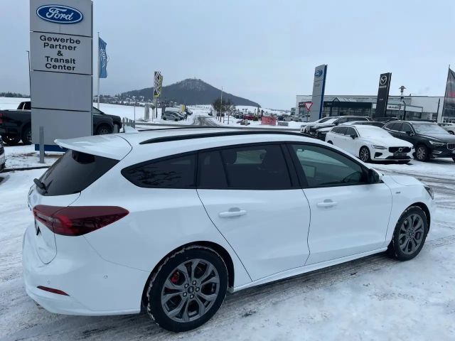 Ford Focus ST Line Wagon