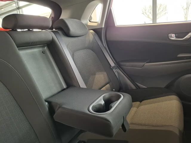 Hyundai Kona 1.6 2WD Hybrid Trend