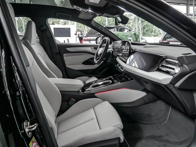 Audi A6 e-tron Quattro