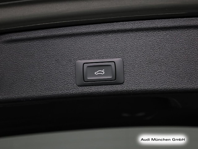 Audi A4 40 TFSI Avant S-Line S-Tronic