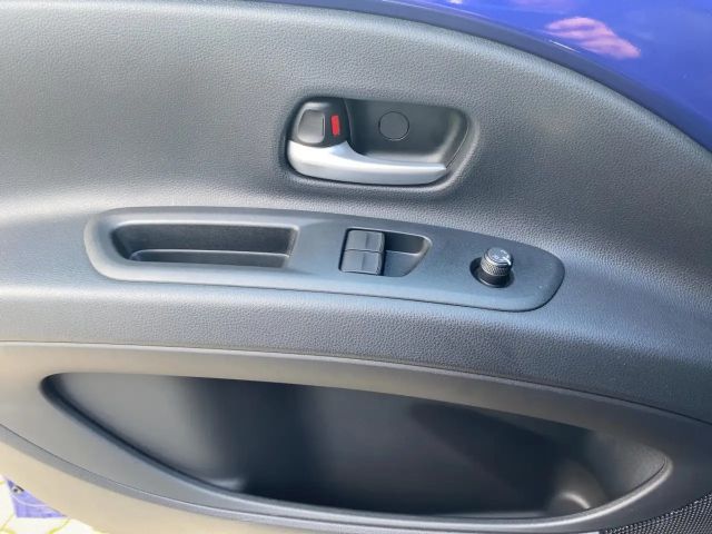 Toyota Aygo X 1.0 VVT-i Business