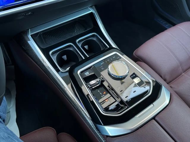 BMW i7 M-Sport Sedan