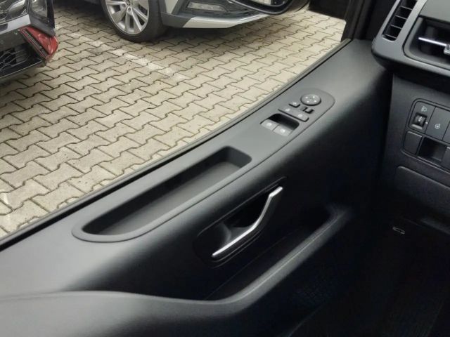 Hyundai Staria Prime